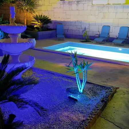 On Location, With Sea View And Exotic Garden