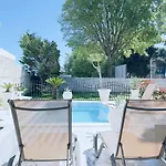 On Location, With Pool, Sea View And Exotic Garden Appartement Split