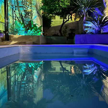 On Location, With Pool, Sea View And Exotic Garden * Split